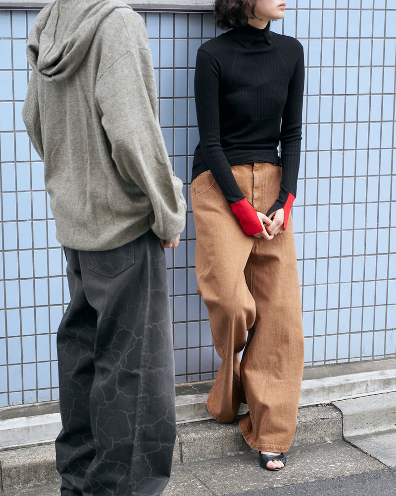2人が並んだ画像