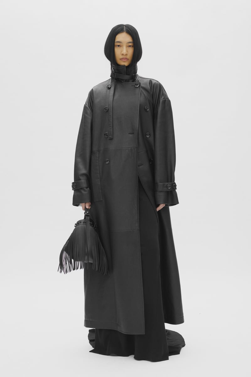 ANN DEMEULEMEESTER 2025年プレフォール