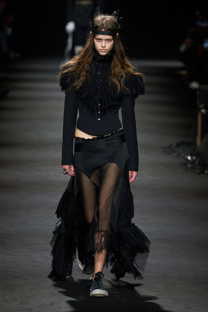 ANN DEMEULEMEESTER 2026年秋冬