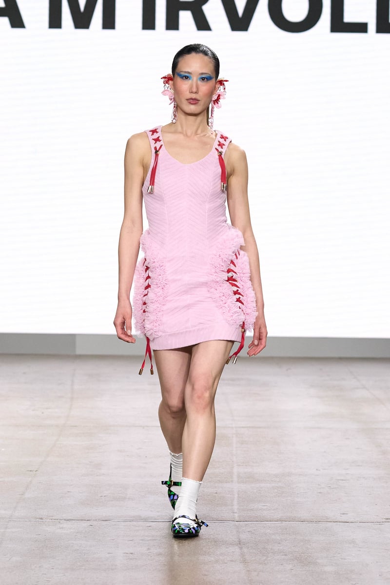 FAM IRVOLL 2026年秋冬