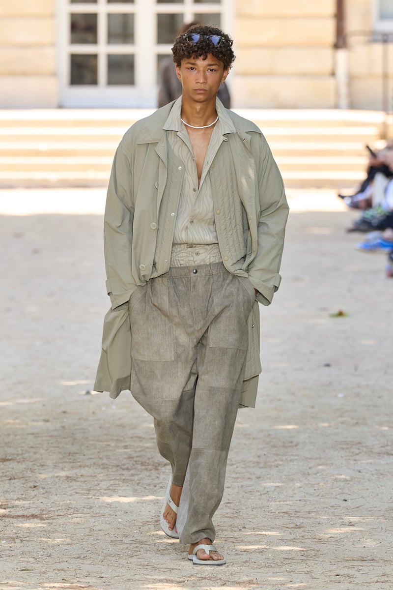 MAISON KITSUNÉ 2027年春夏