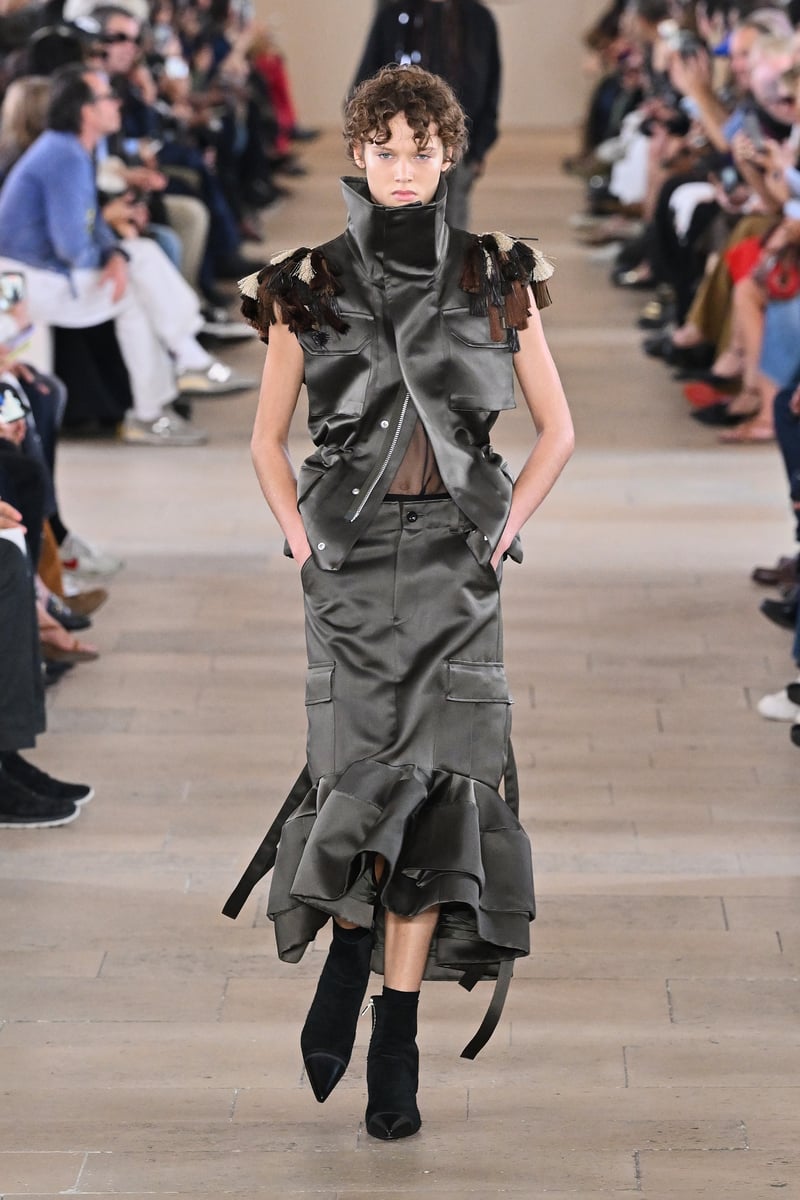 sacai ワールドマップ　レディースブラウス　キャミソール付き　サイズ３ sacai -Women's- 2027年春夏コレクション | パリ | 画像115枚