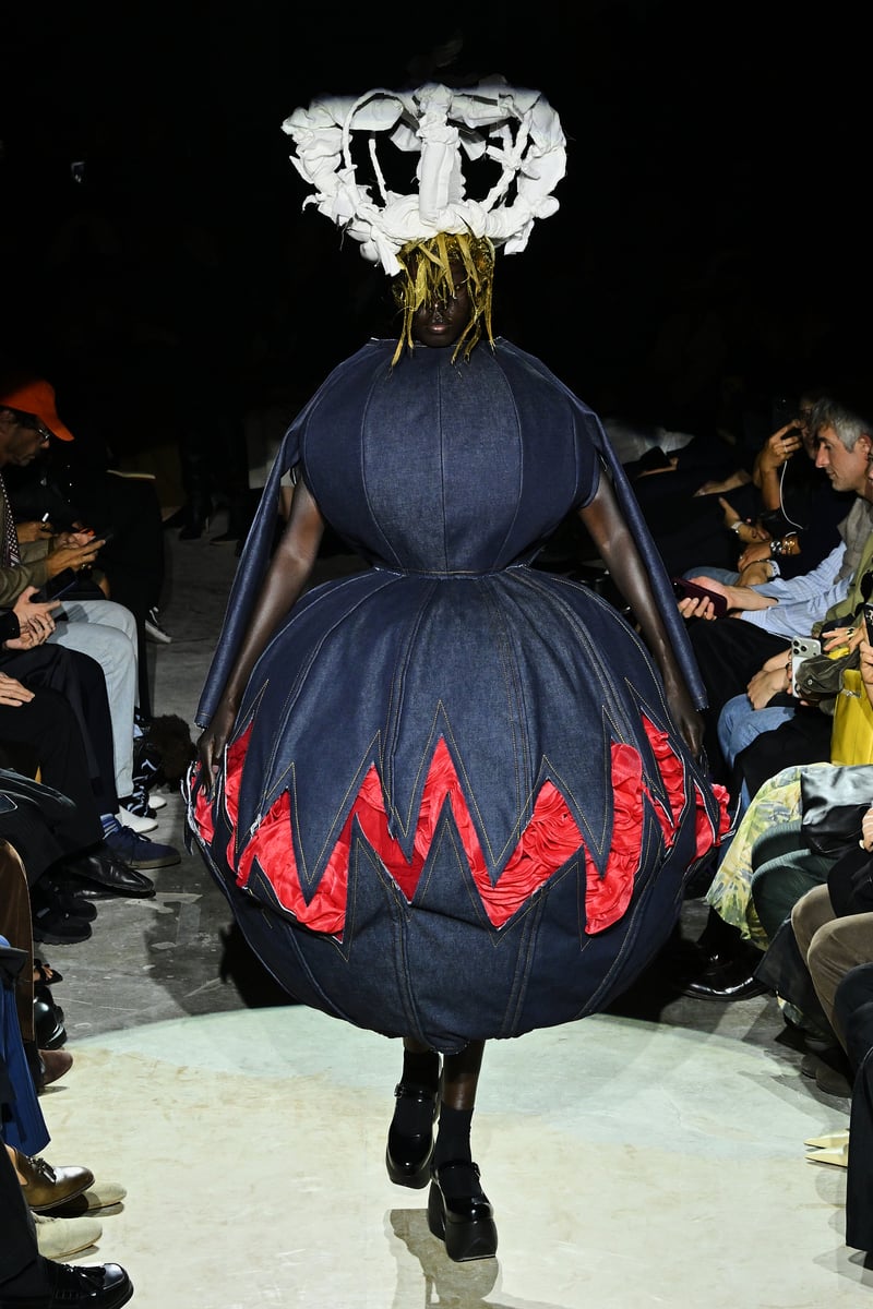COMME des GARÇONS 2027年春夏