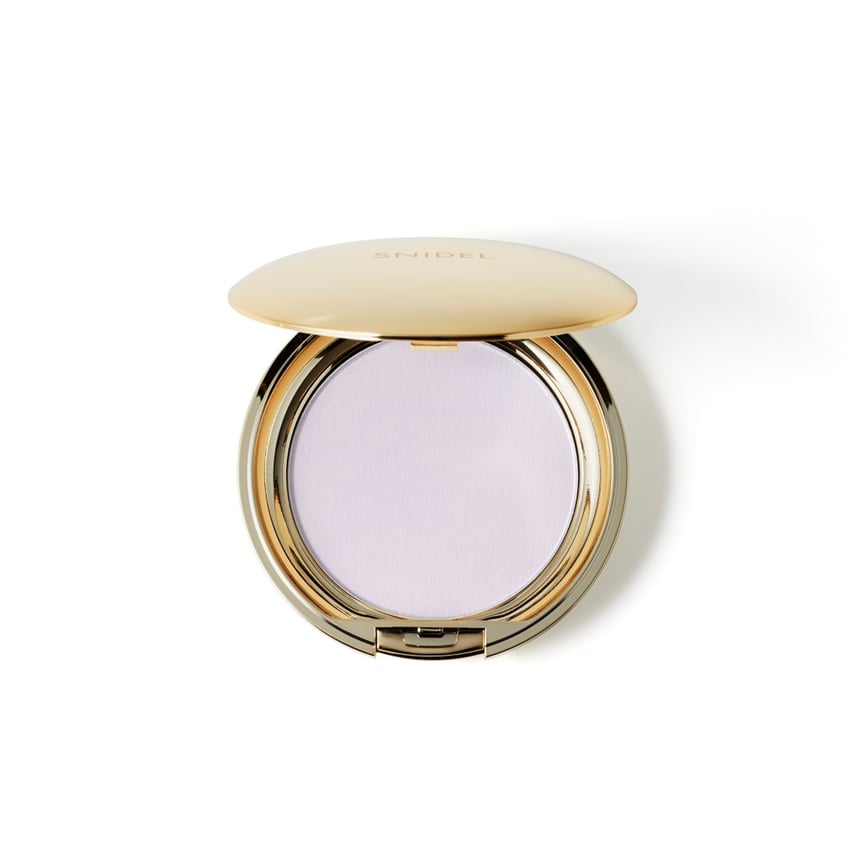 ラベンダー色のUVパウダー