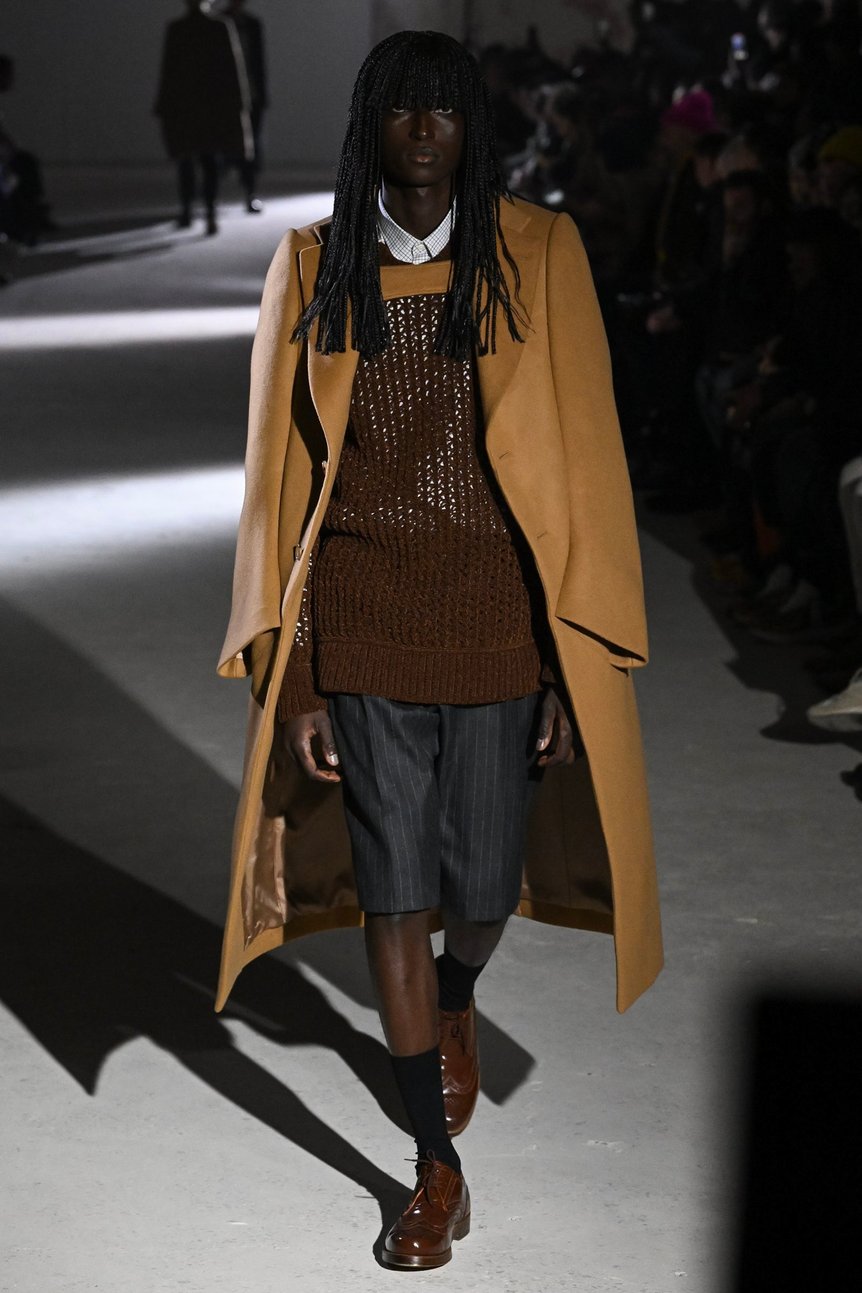 「ジュンヤ ワタナベ マン（JUNYA WATANABE MAN）」がパリファッションウィークで発表した2024年秋冬コレクション