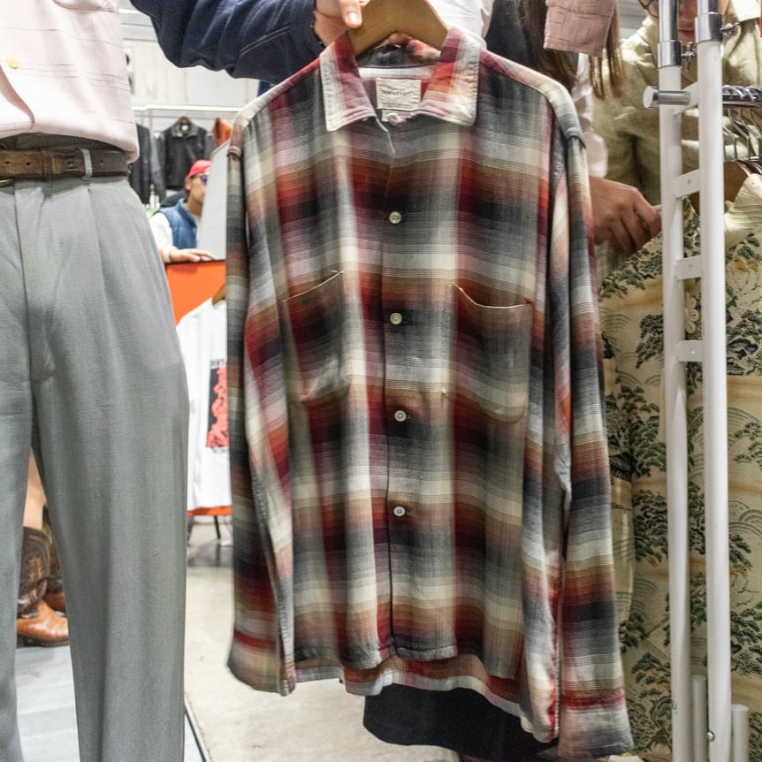 オンブレチェックシャツ