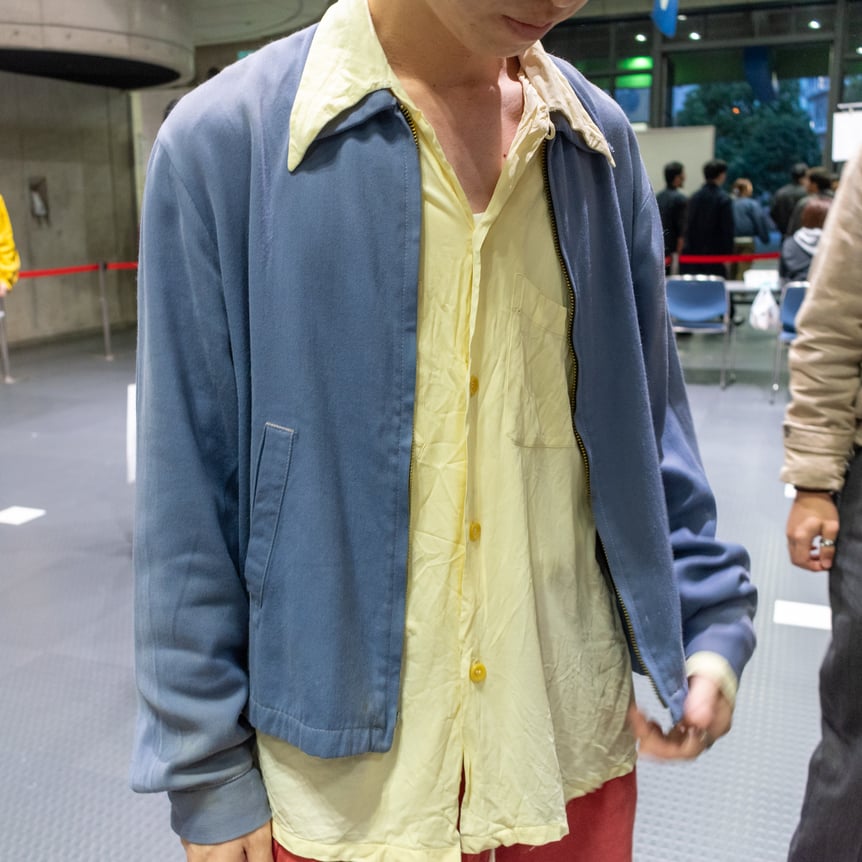 ジップブルゾン