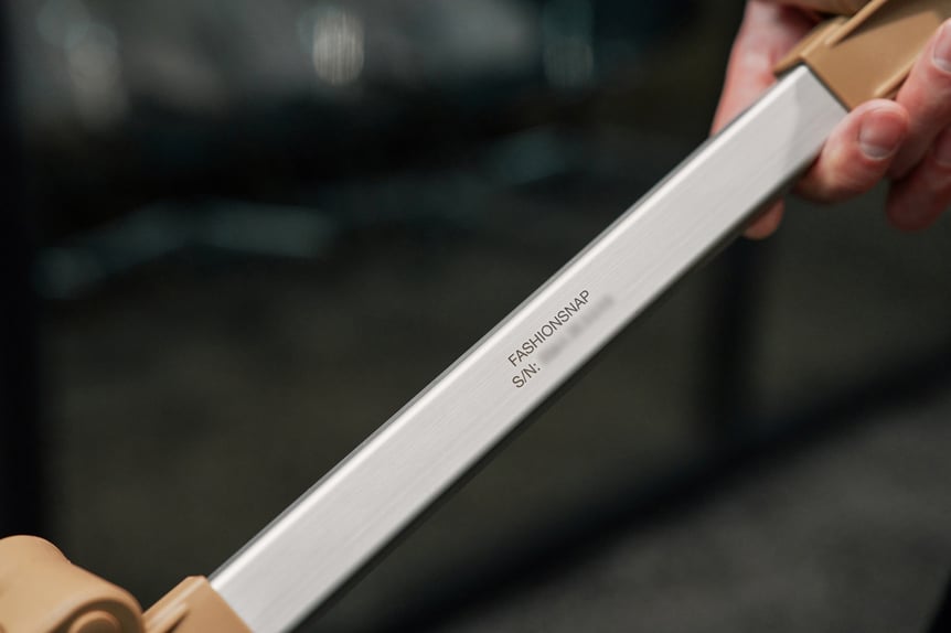 Helinox × Tom Sachs J.チェア