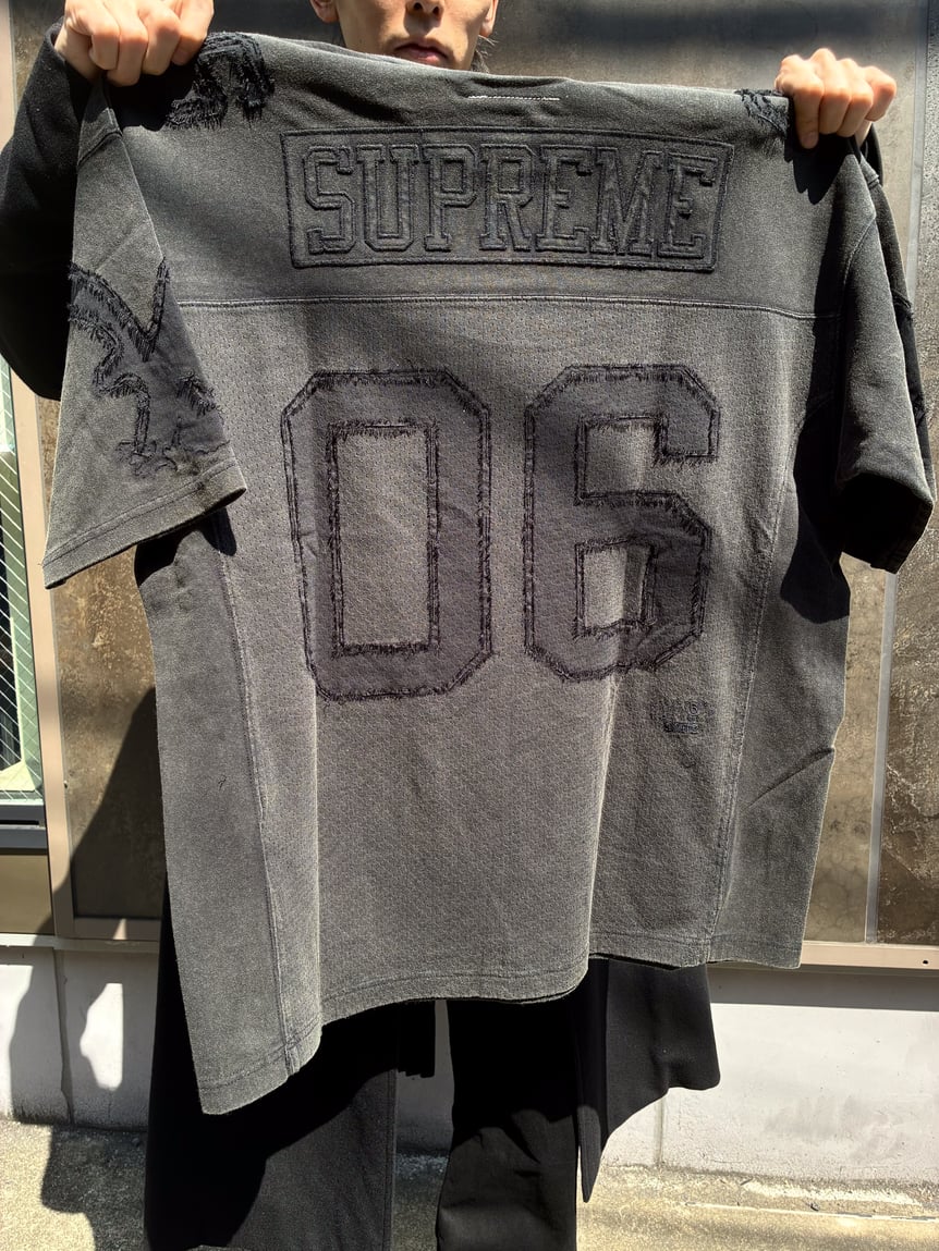 シュプリーム × エムエム6 メゾン マルジェラ