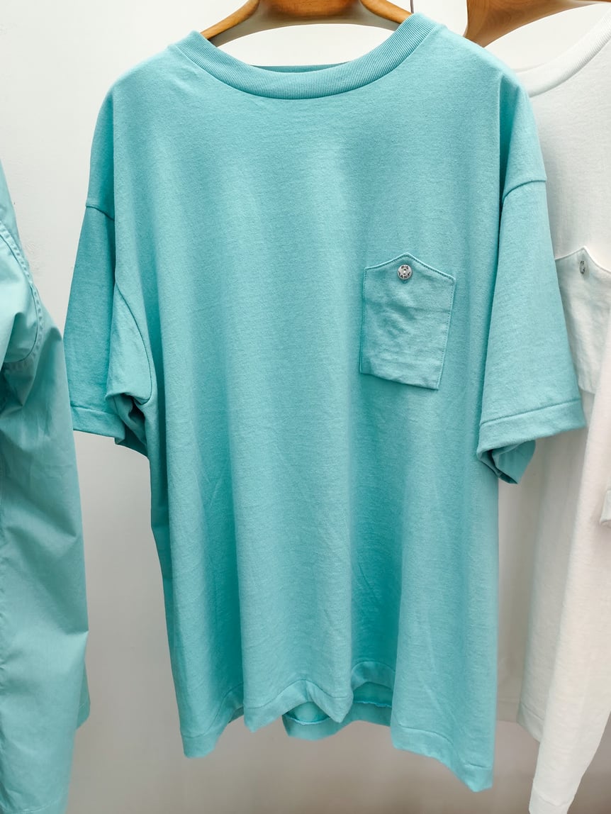 Tシャツ