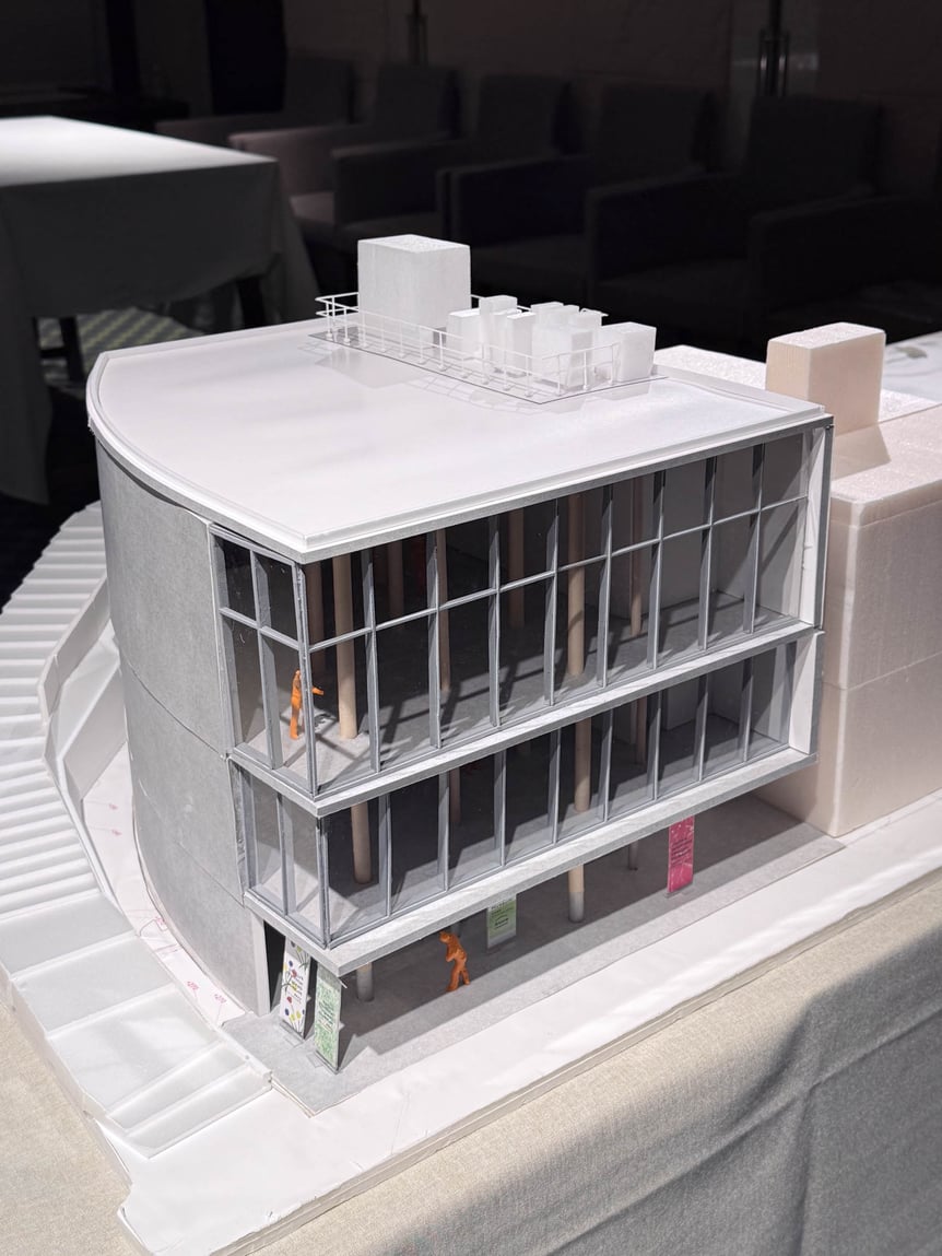 「石本藤雄デザインミュージアム」の建築模型