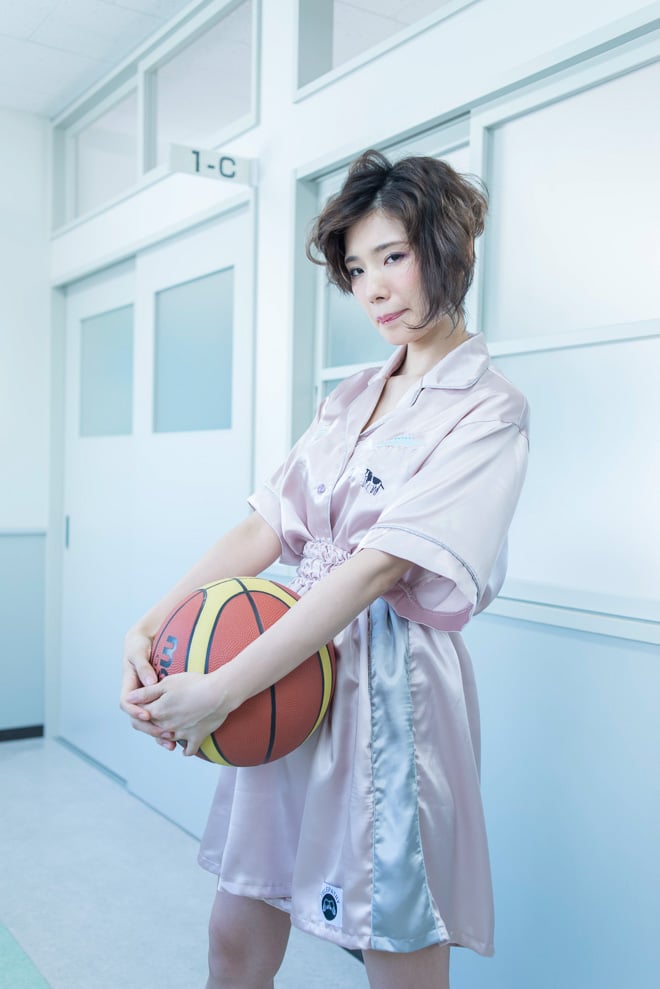 山中美智子が手掛ける水着ブランド「ALEXIA STAM」がECサイトを