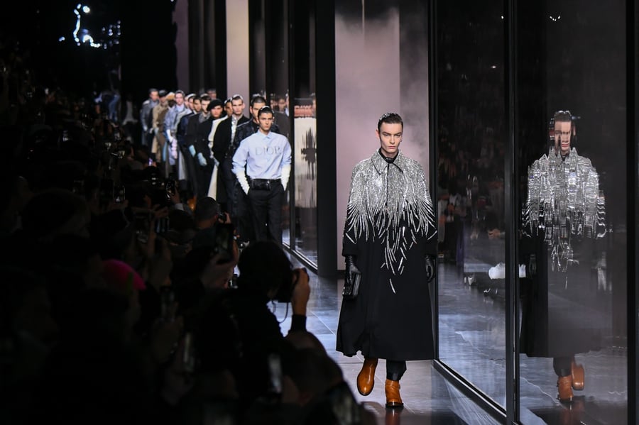 Yohji Yamamoto POUR HOMME 2022年春夏コレクション | パリ