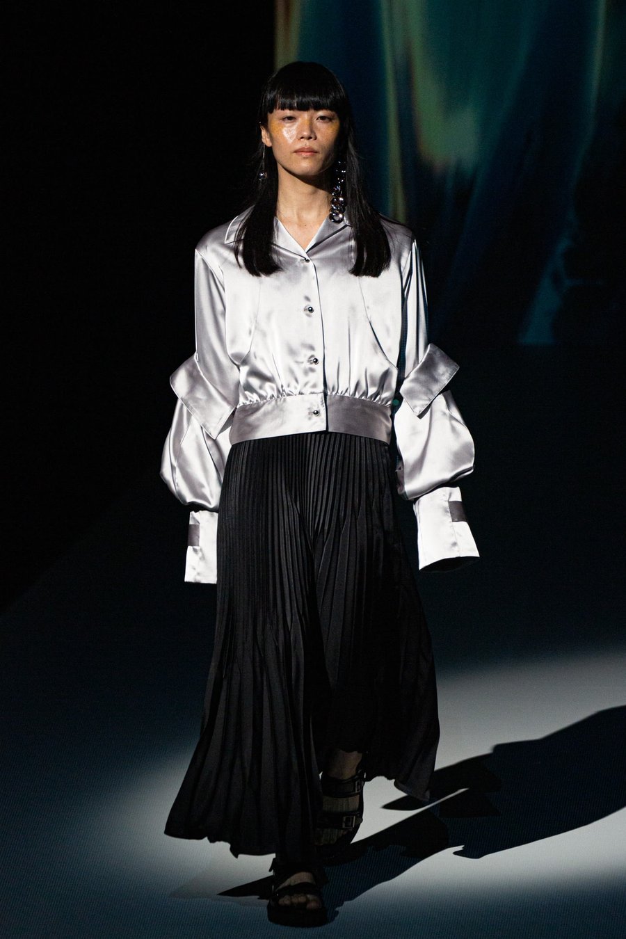 中村里砂を表紙に起用、「ハニーミーハニー」ムック第2弾が発売