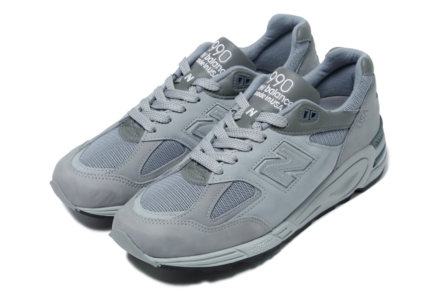 ニューバランス×WTAPSの「990v2」が再販、抽選応募受付開始