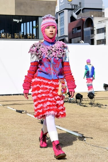 文化服装学院、3年ぶりに有観客で文化祭を開催 約1万人がショーに来場