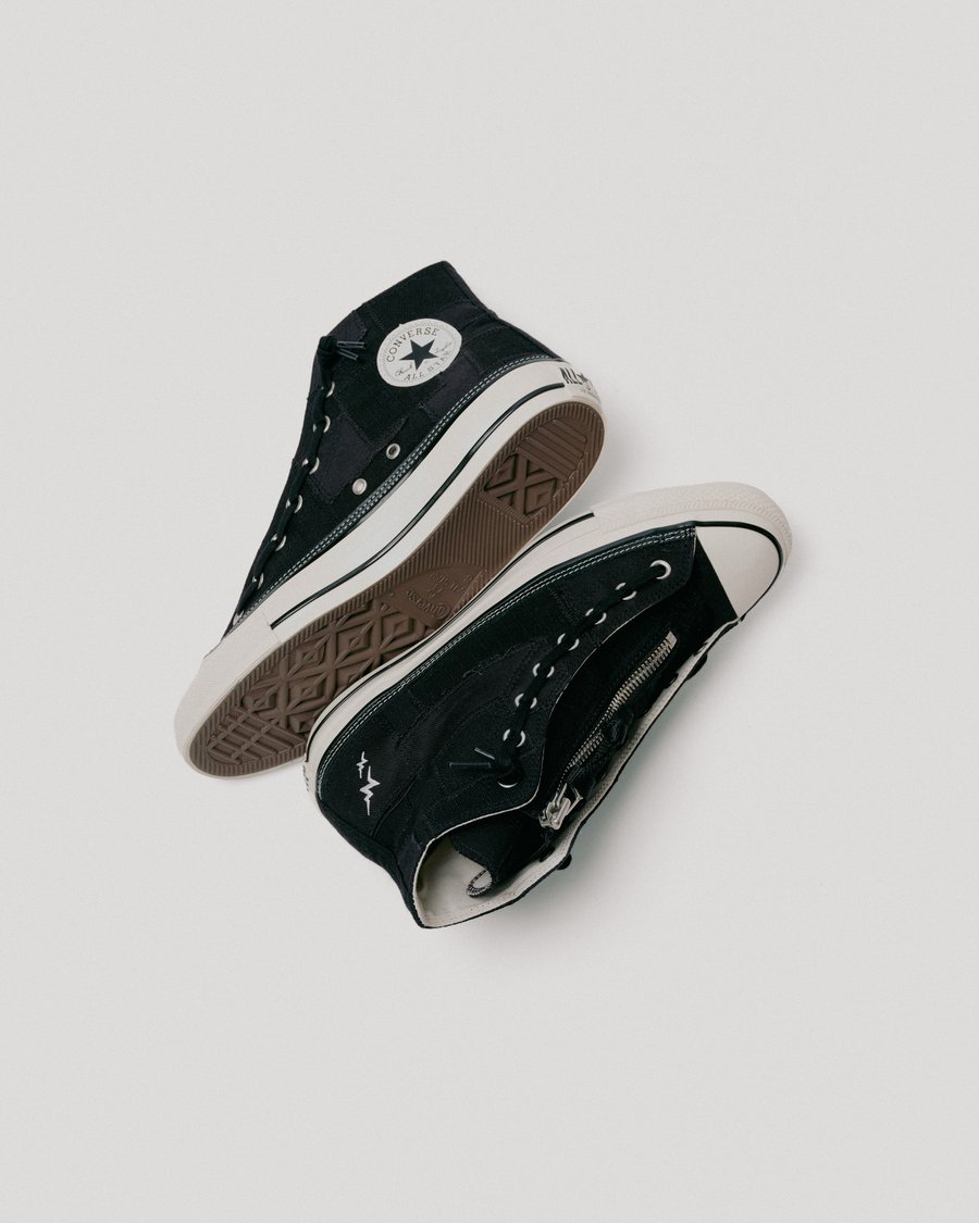 浜崎あゆみが「コンバース」とコラボ、ハイカットスニーカーに20