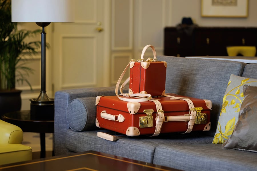 GLOBE-TROTTER×UNDER COVERのスーツケース発売