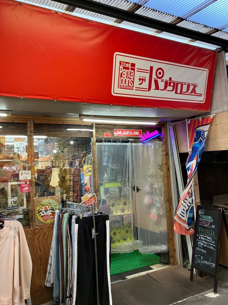 開店 販売 早い 服屋