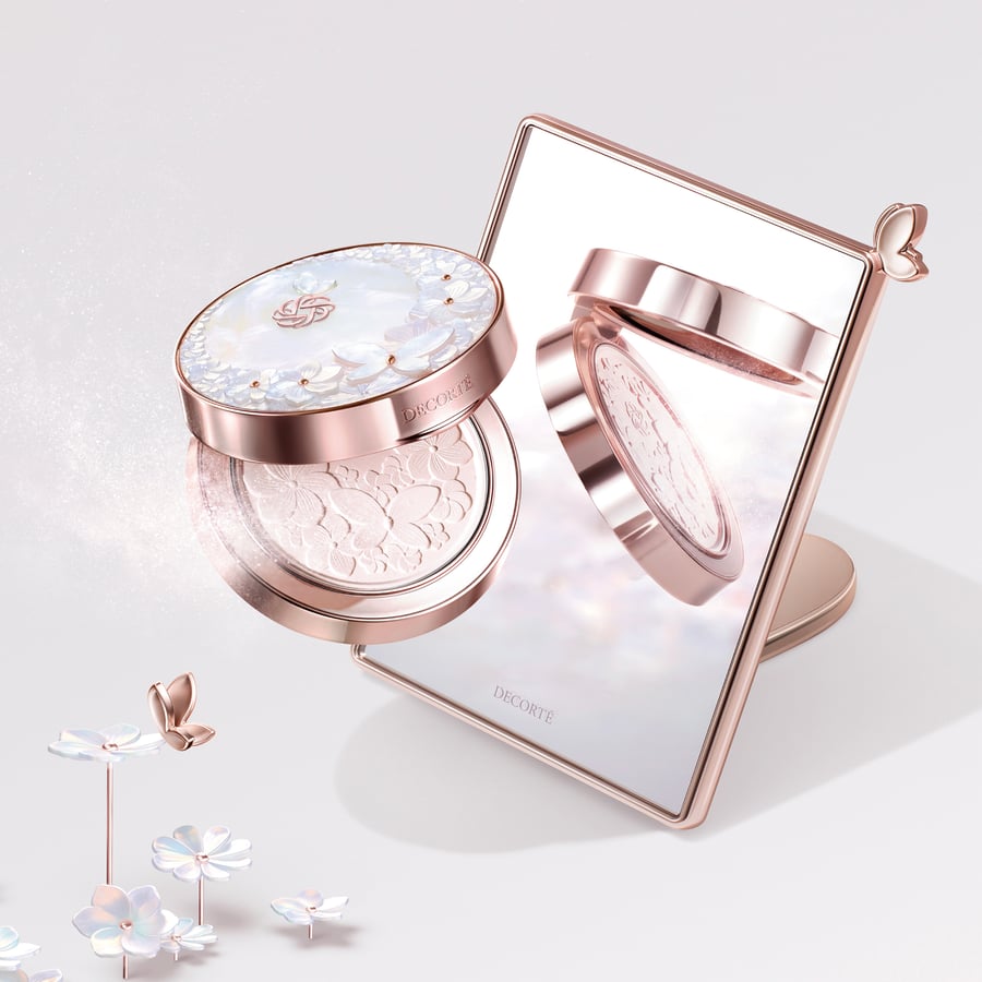 コスメデコルテ」の人気フェイスパウダーから上品なツヤと透明感を