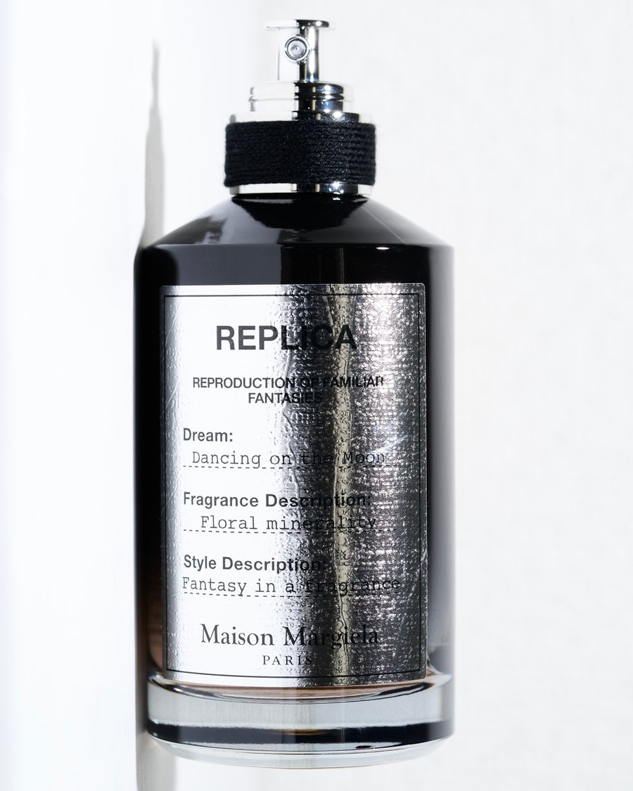 エスティローダー 伝統の練香水コレクション