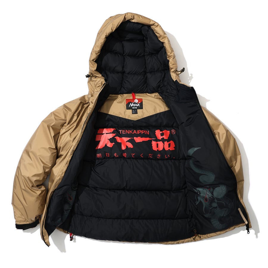 ナンガが天下一品とコラボ、シグネチャーモデル「オーロラテックス