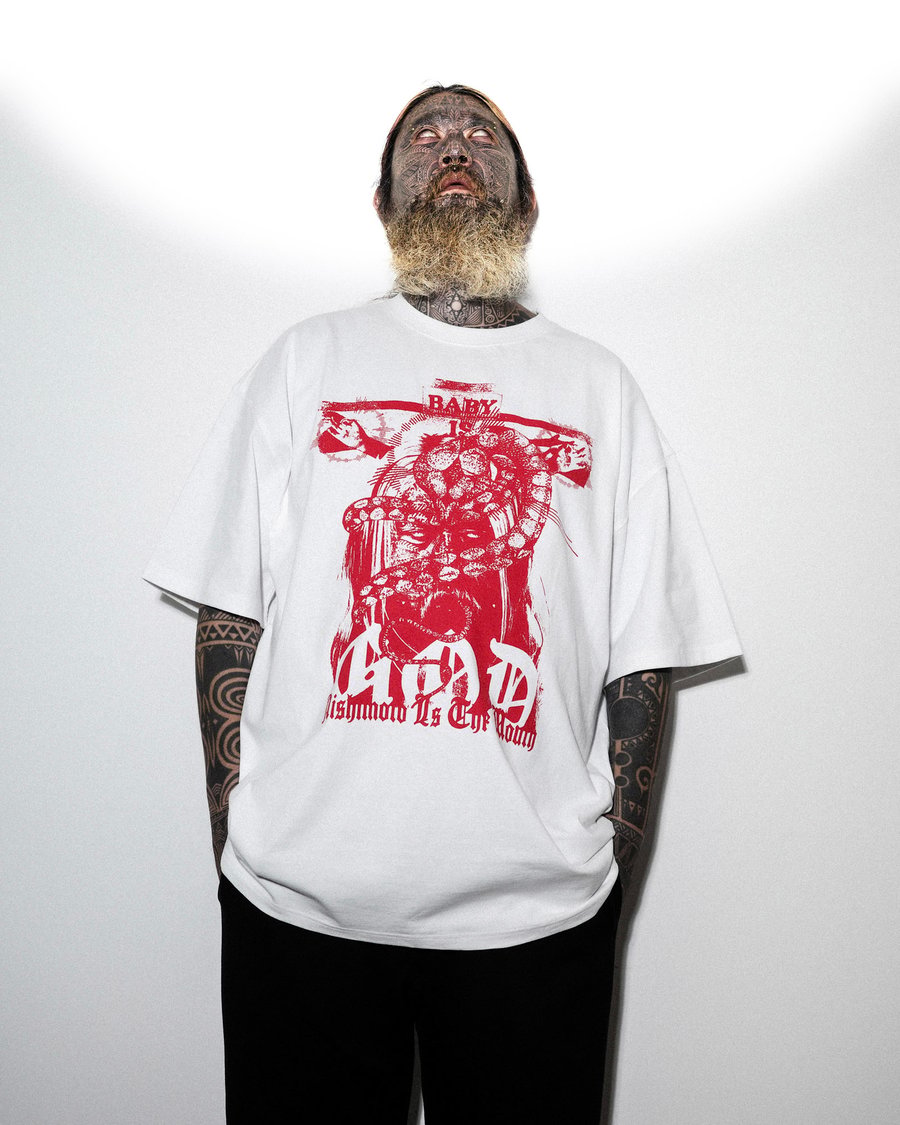 adidas x 河村康輔 x JUN INAGAWA 限定コラボ パーカー アディダス×河村康輔×JUN INAGAWAのTシャツ進呈も、アトモスが原宿で