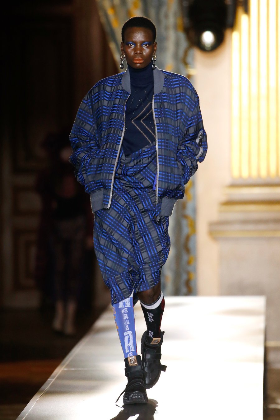 プリーツ プリーズ イッセイ ミヤケ六本木店が10周年「ヨロコンブ