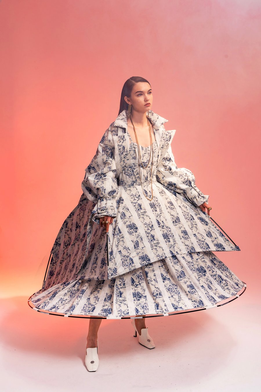 クロエ・セヴィニーのスタイル本 350枚のスナップ収録