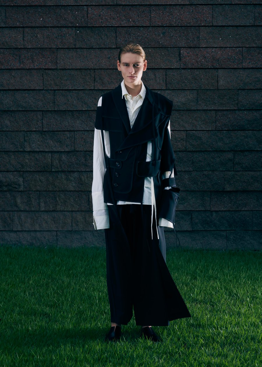 ルイ・ヴィトンがモノグラム柄のマスク発売、価格は5万3000円