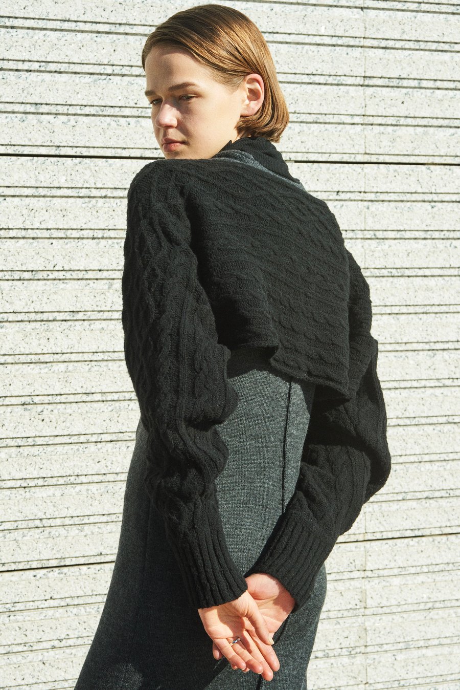 アクアスキュータム」創立170周年を記念したアニバーサリーコートを発売