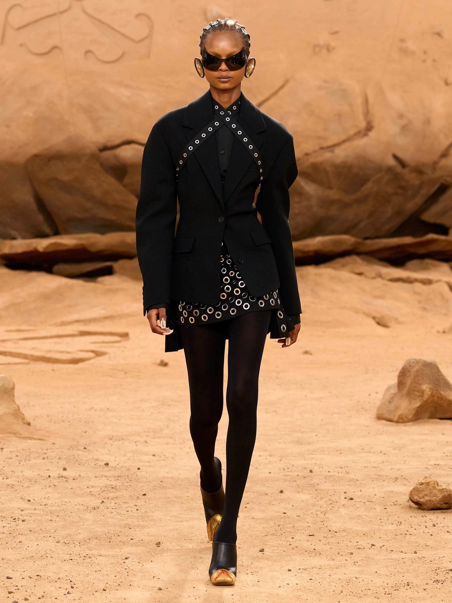 DRIES VAN NOTEN -Women's- 2024年春夏コレクション | パリ | 画像65枚