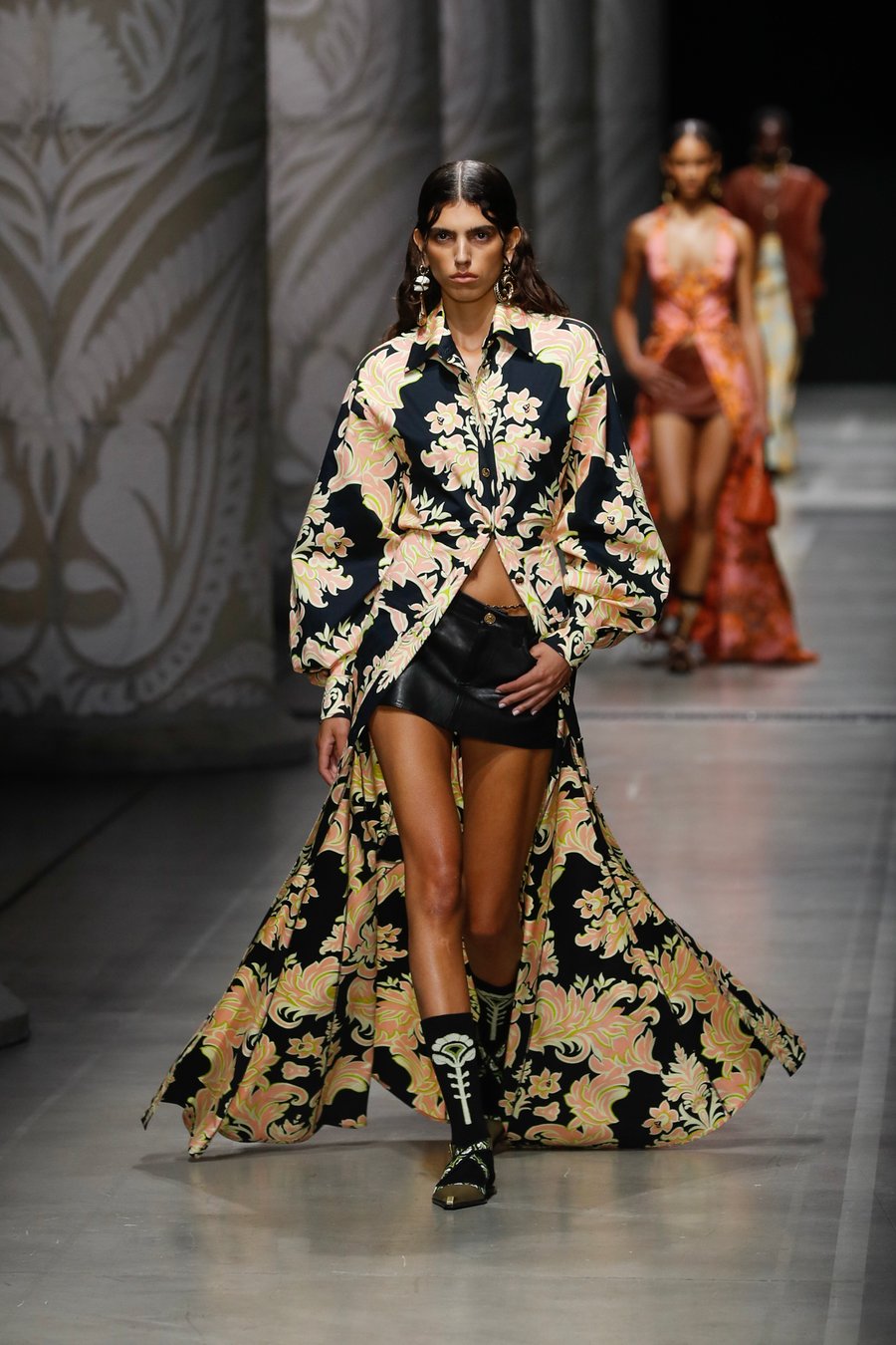 ETRO 2025年春夏コレクション | ミラノ | 画像41枚 - FASHIONSNAP