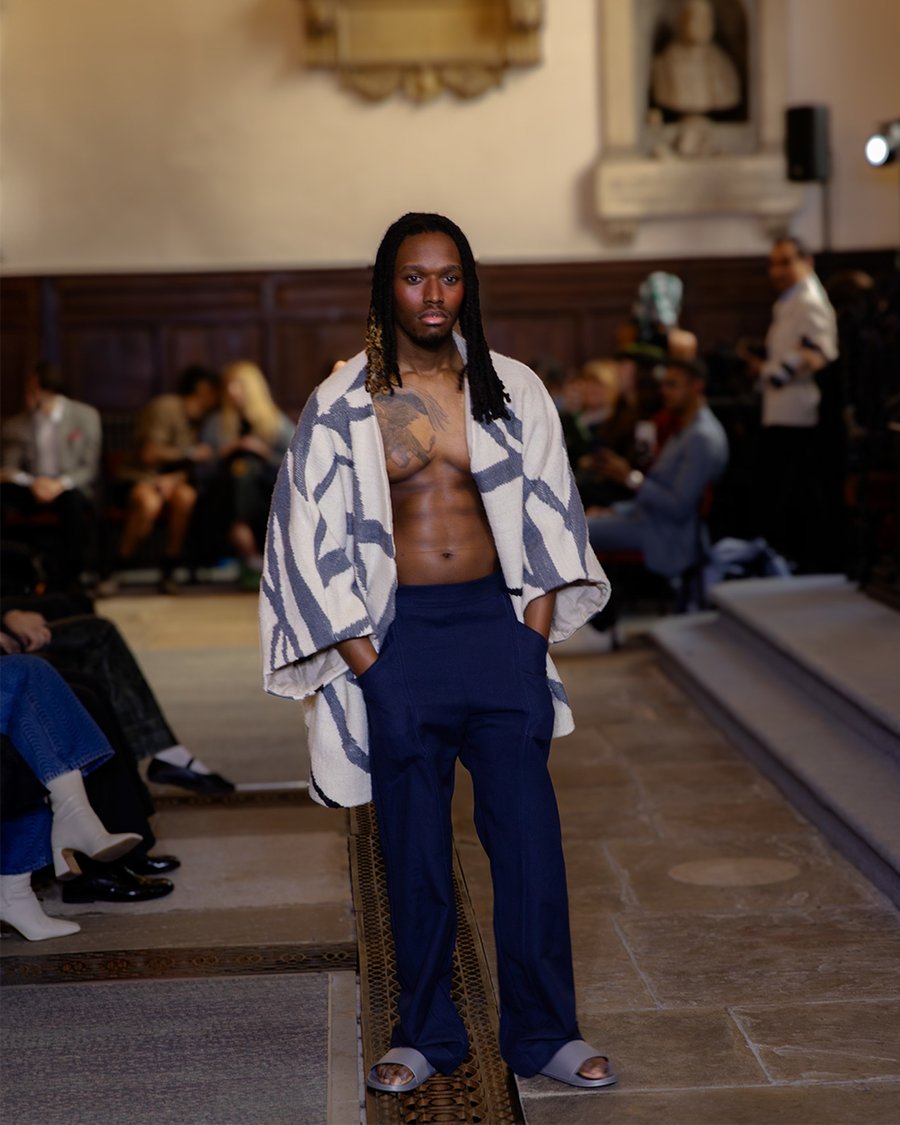 CoSTUME NATIONAL HOMMEコスチュームナショナル オム ニット