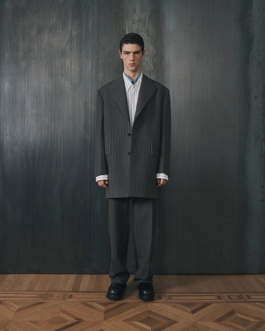 DIOR HOMME シャツを着る感覚でつける新作コロン発表