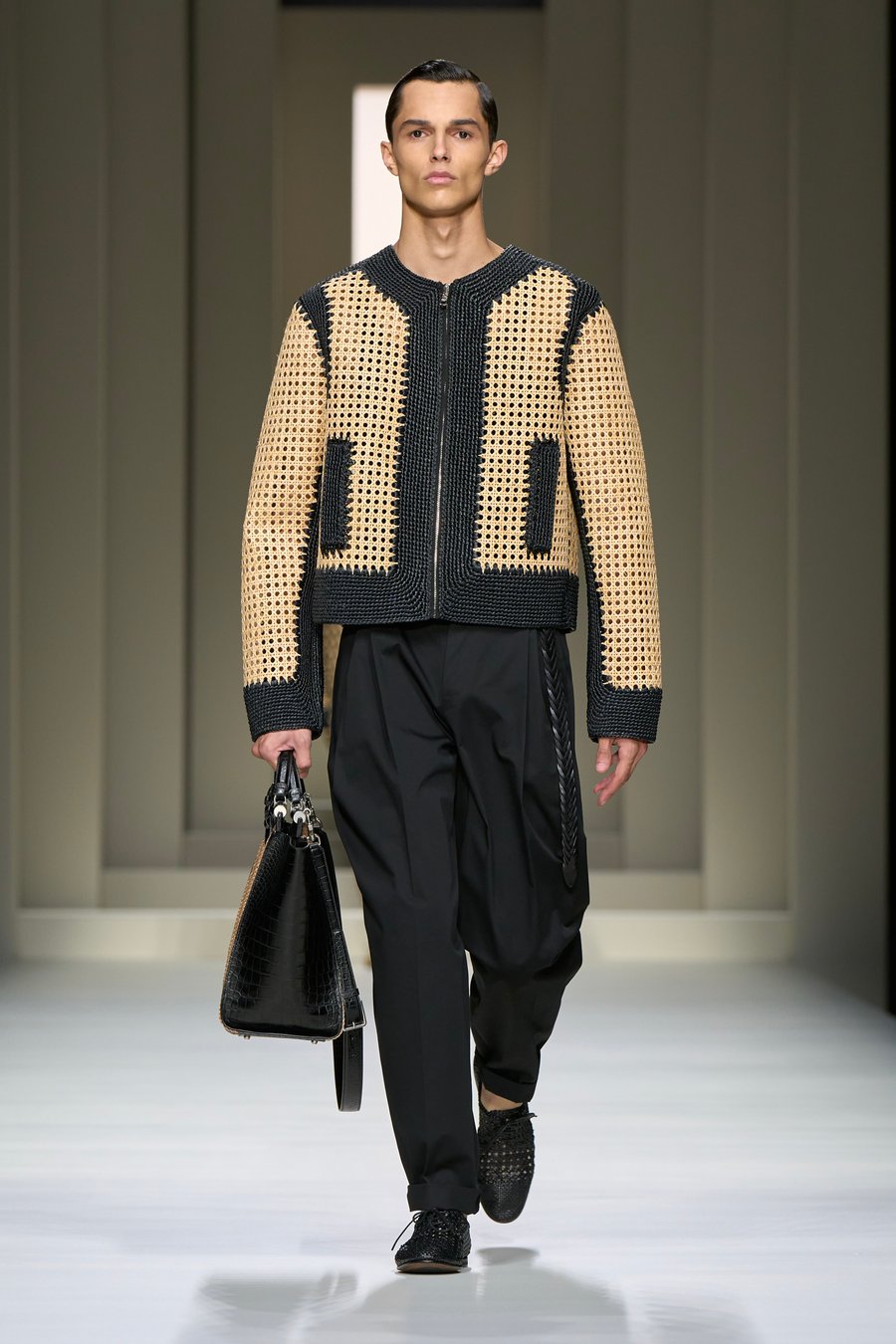 Dolce & Gabbana シルク カメリア柄 ロング ジョーゼットドレス Dolce&Gabbana -Women's- 2025年春夏コレクション | ミラノ