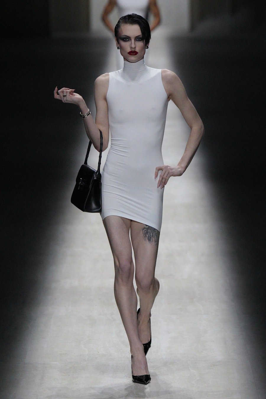 グラフィティアート界のレジェンドFutura来日 ヘネシーボトルをデザイン