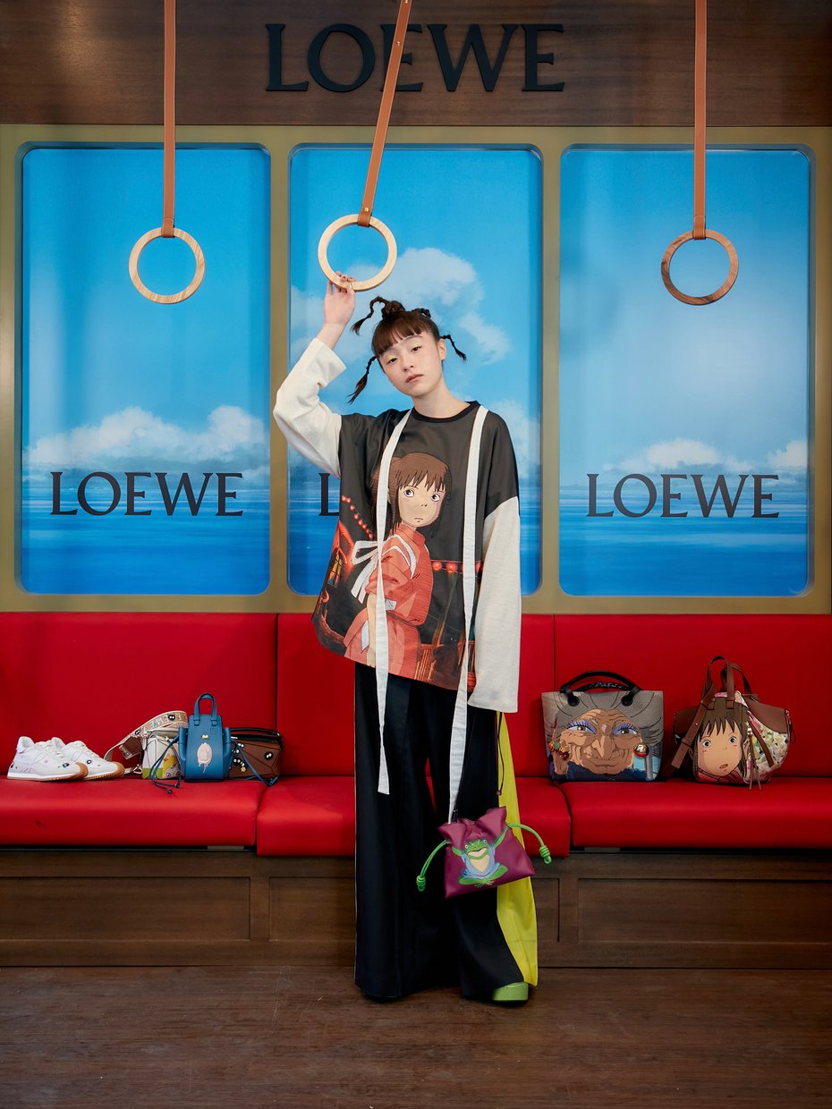 カテゴリ LOEWE - マヤニスタ様専用 LOEWE ロエベ 千と千尋の神隠しの