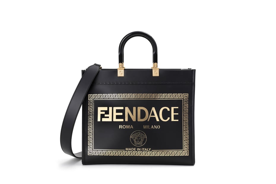 人気の 限定フェンダーチェ FENDACE ヴェルサーチ リュック abamedyc.com