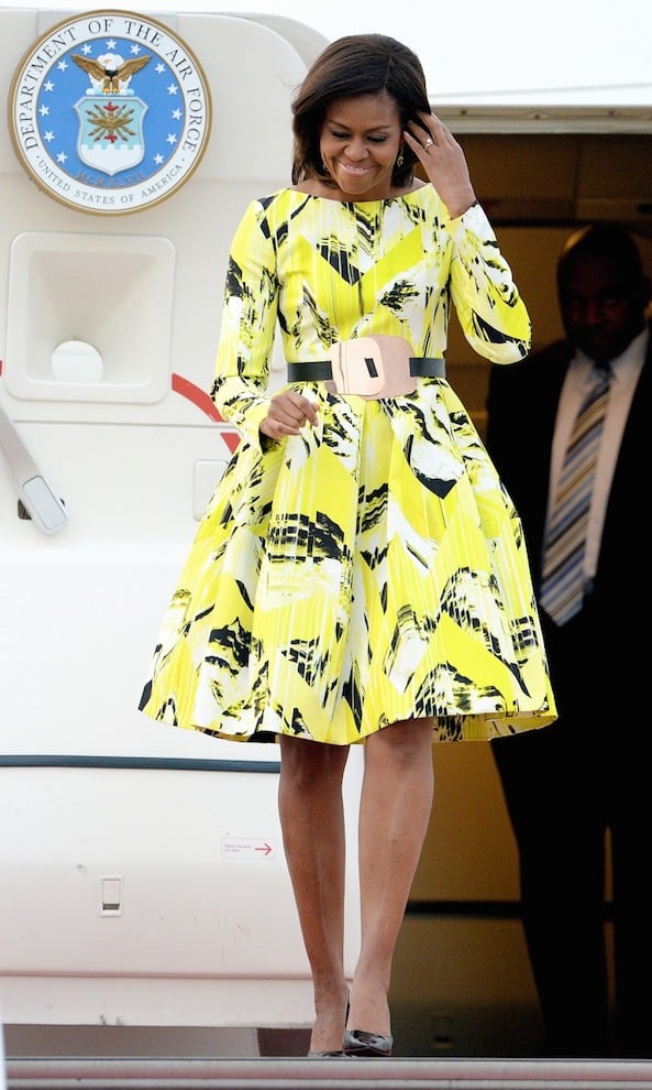 羽田空港到着時のMichelle Obama米大統領夫人 Image by Getty Images