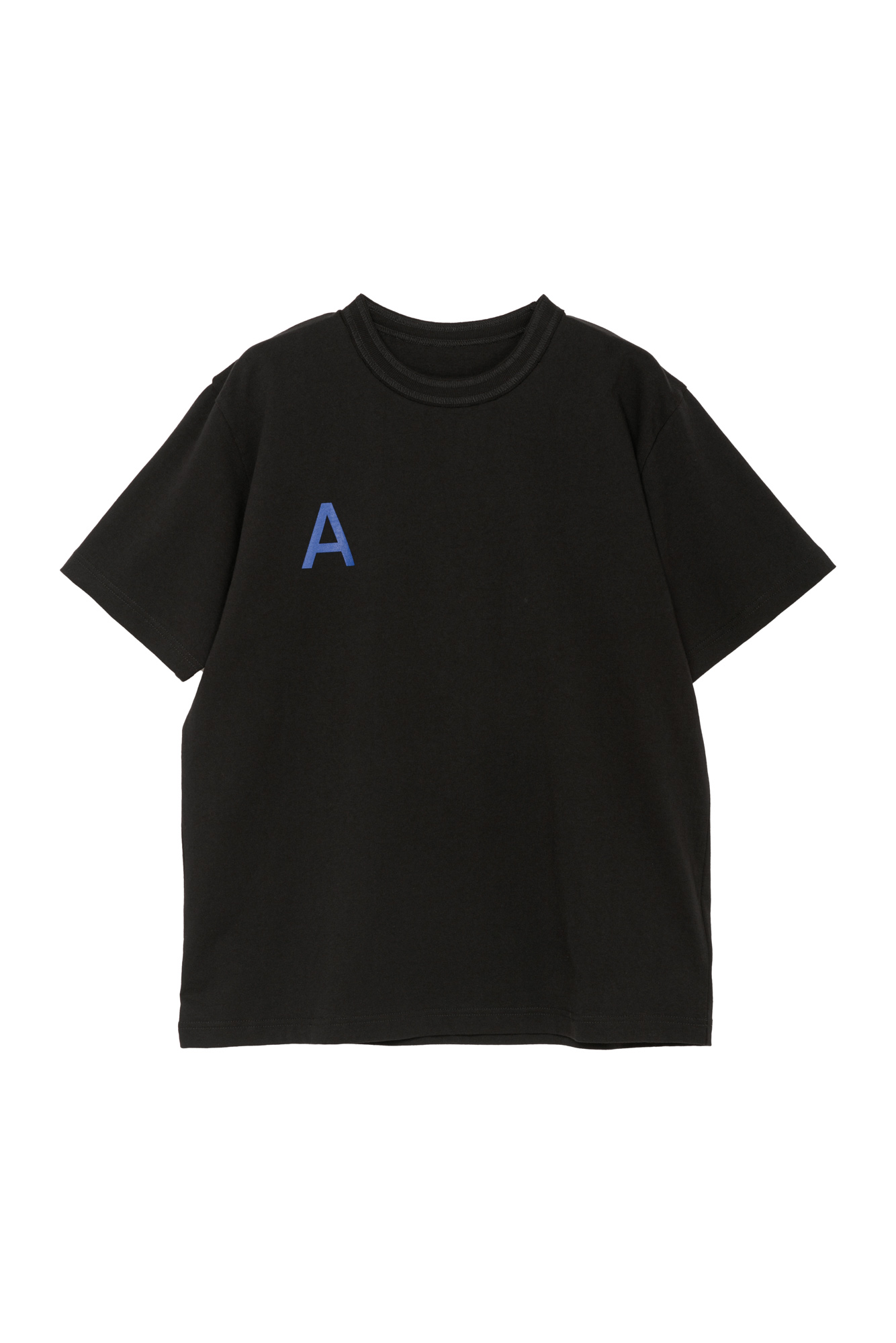 サカイが「A Magazine」との限定Tシャツを発売、マガジンカバーのブルーから着想