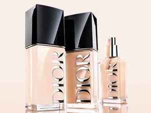 「ディオール フォーエヴァー」のファンデが刷新　メイクアップ効果と軽やかなテクスチャーを実現