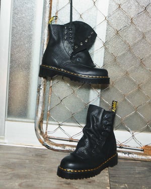 ��� �ե����ɥ����`�ީ`����ȥ���ܡ�������8�۩`��֩`�Ĥ��ٽ��