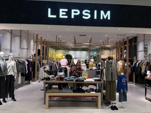 アンドエスティHDの「レプシィム」、販売員インフルエンサーの組織化で2ケタ増