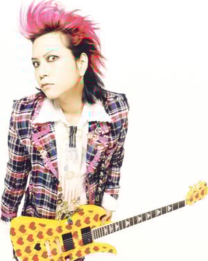 ゾゾタウンがX JAPANのhideとコラボ　ソロでの代表曲「ピンク スパイダー」をコンセプトにしたアパレルを発売