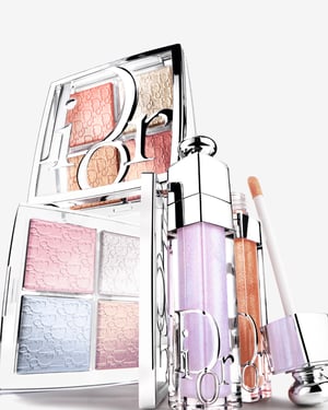 【2025年クリスマスコフレ】ディオール バックステージ:パールの輝きでホリデー シーズンを演出する限定色登場