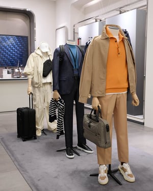 ���ȥ��ߡ��������ͥ���`���쥯������ˢ�¡��F���Υӥ��ͥ���������˺Ϥ碌���C�ܤ�׷��