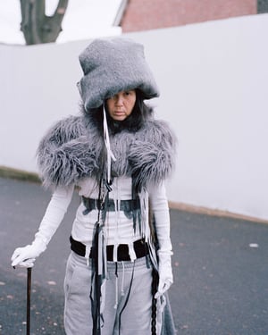 コブルドゥが書籍を発売　過去のコレクションや撮り下ろし作品を収録