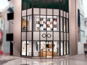 オンデーズがフラッグシップストアを新宿駅東口にオープン　新サービス「スマートロッカー」を初導入