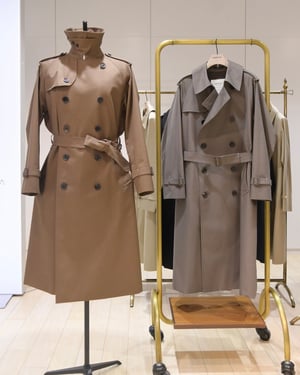 サンヨーコートがカルーゾとコラボした100年コートを発売　ライナーを省いた総裏仕立て